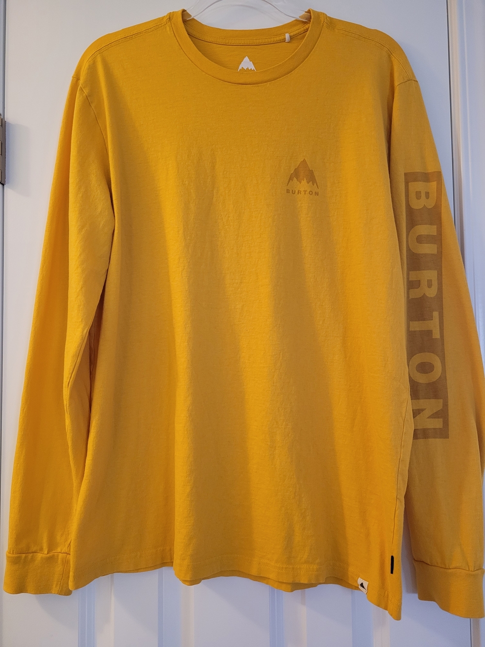 Burton Long-Sleeve Crew Shirt in Mustard